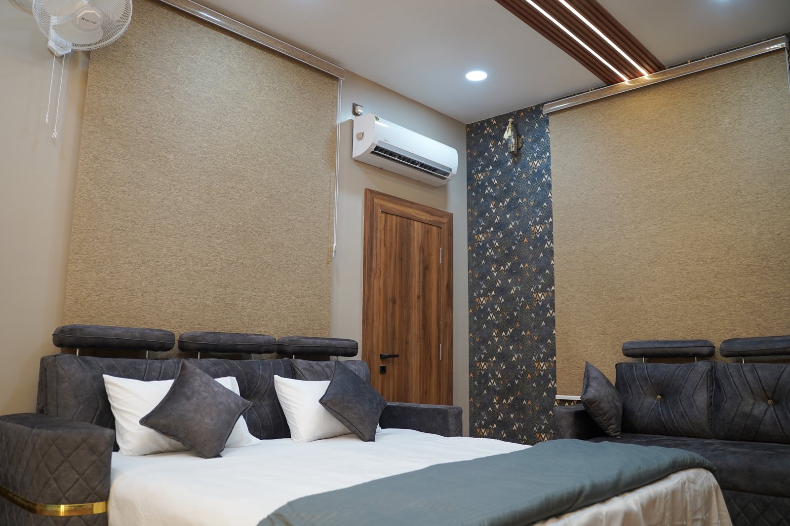 Luxurious Suite